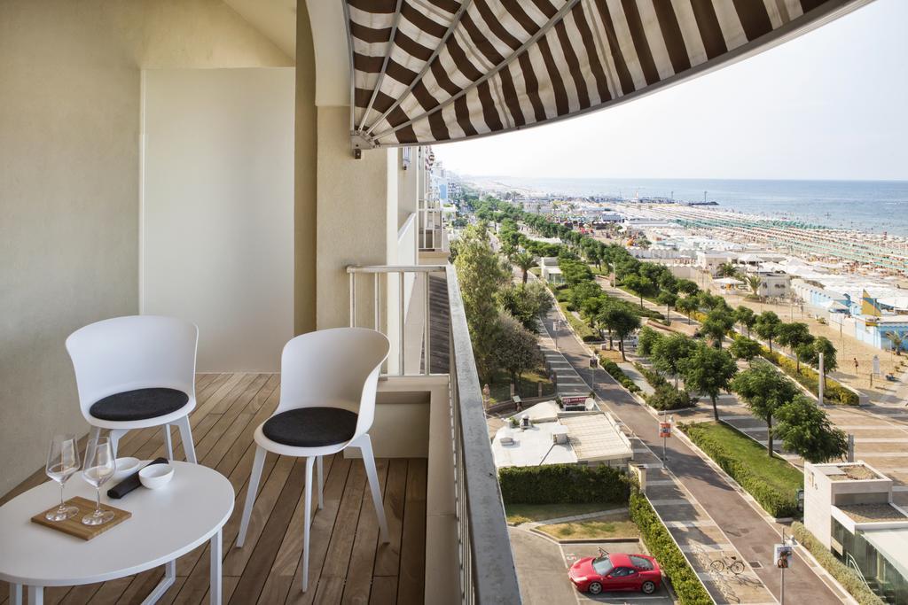 ריצ'יונה Luxury Suites Collection - Milano 33 מראה חיצוני תמונה