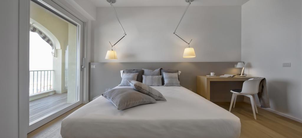 ריצ'יונה Luxury Suites Collection - Milano 33 מראה חיצוני תמונה